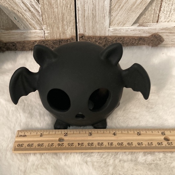 Copy—Ceramic Light Up Bat - Picture 7 of 8